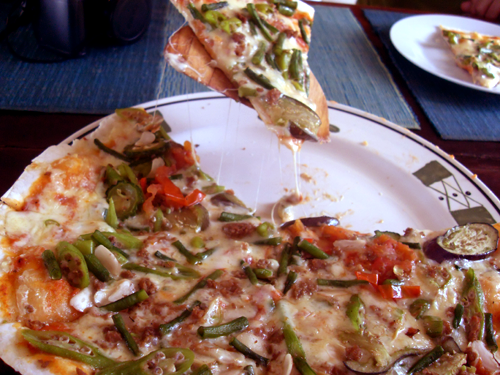 pinakbet-pizza-1